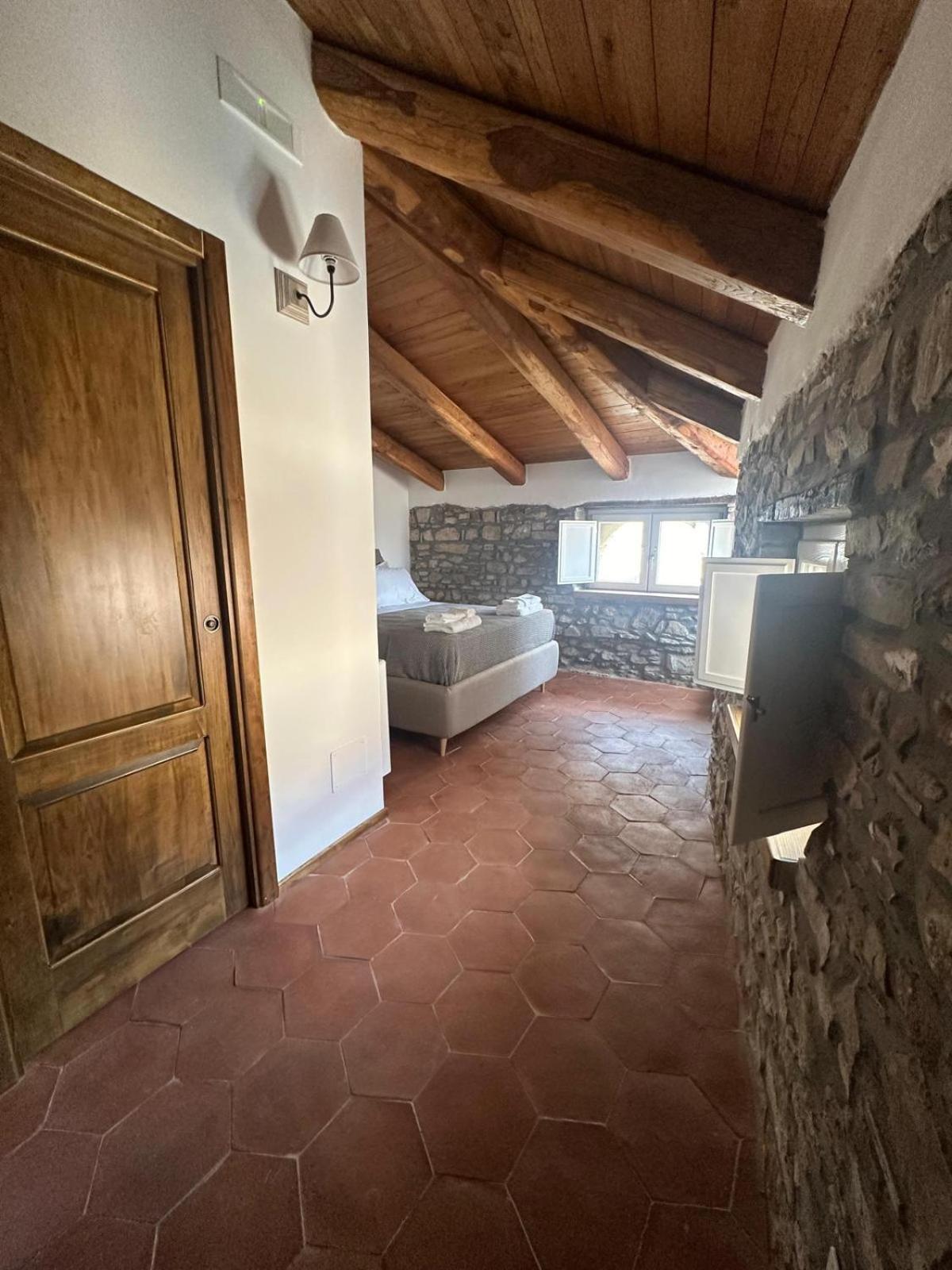Bed and Breakfast La Mansarda Castellabate Exterior foto