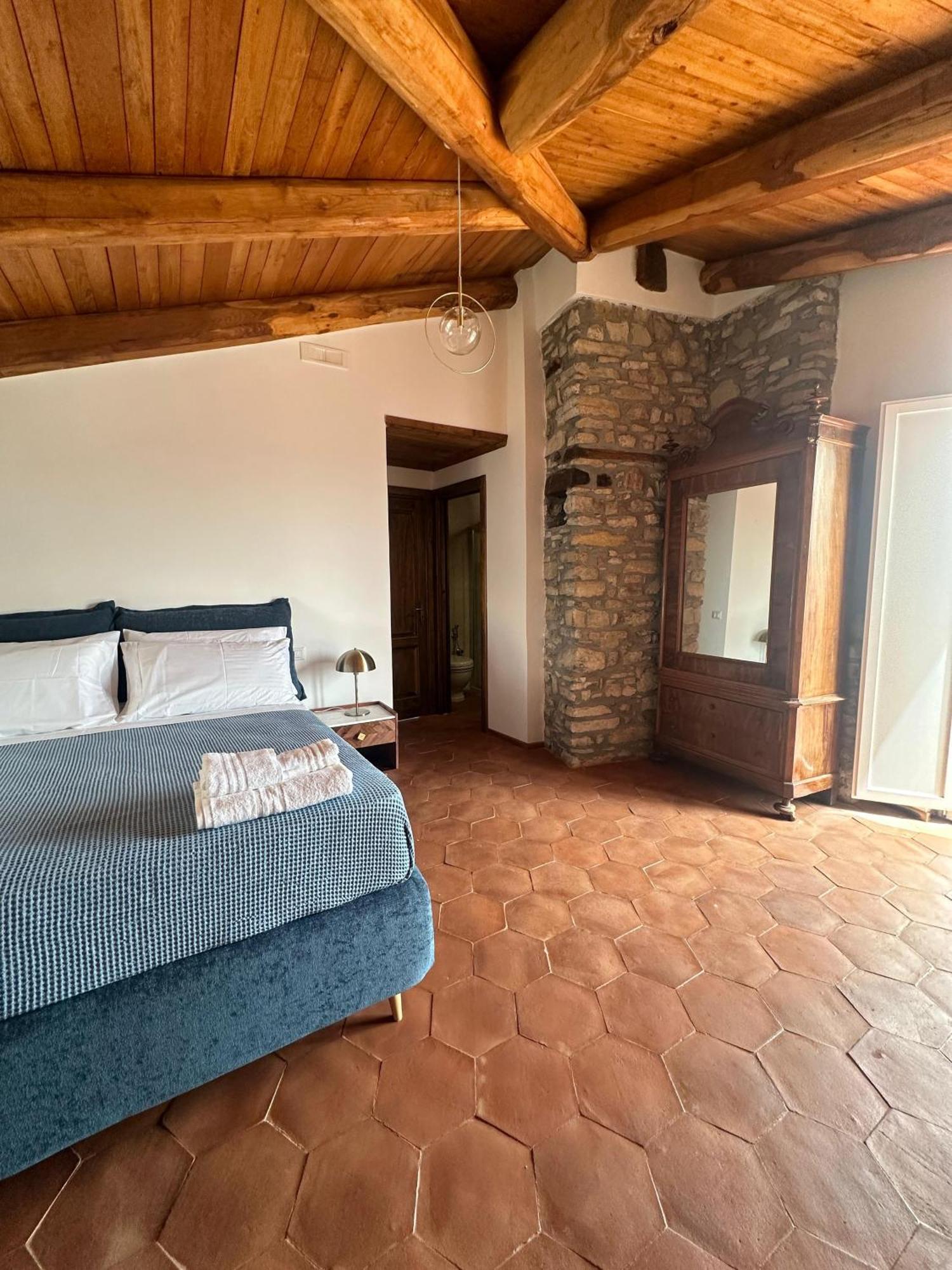 Bed and Breakfast La Mansarda Castellabate Exterior foto