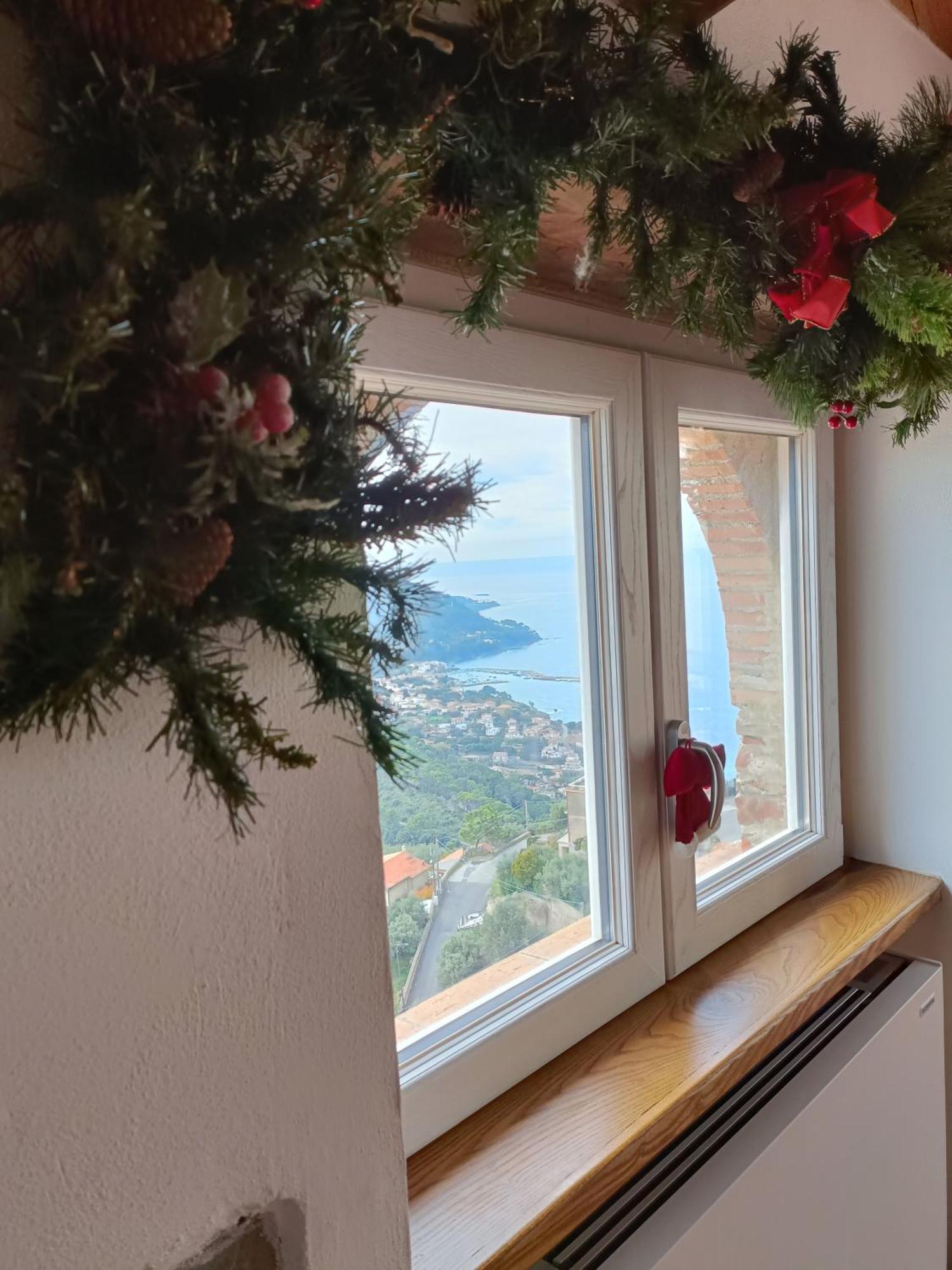 Bed and Breakfast La Mansarda Castellabate Exterior foto